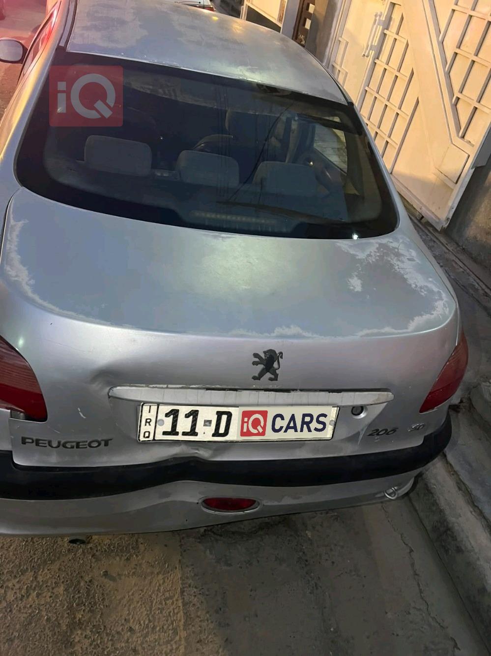 بيجو 206
